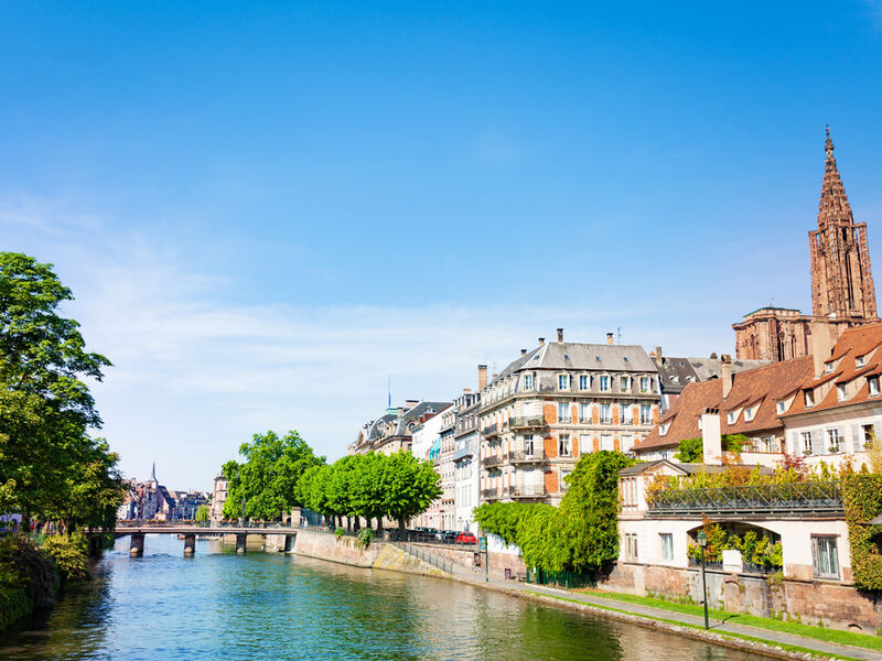 Ankara'dan Direkt Hareket Görkemli Rüya Üçgeni Almanya - Fransa - İsviçre 4 Gece - SunExpress ile 19 Mart Hareket (Ramazan Bayramı Özel) AT106