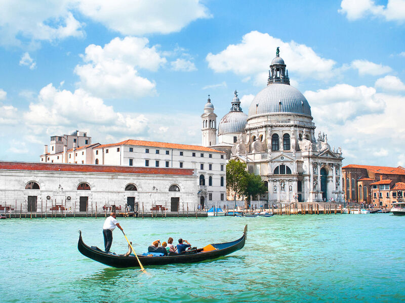 Comfort İtalya Turu Türk Hava Yolları ile 7 Gece Ekstra Turlar Dahil MXP-FCO