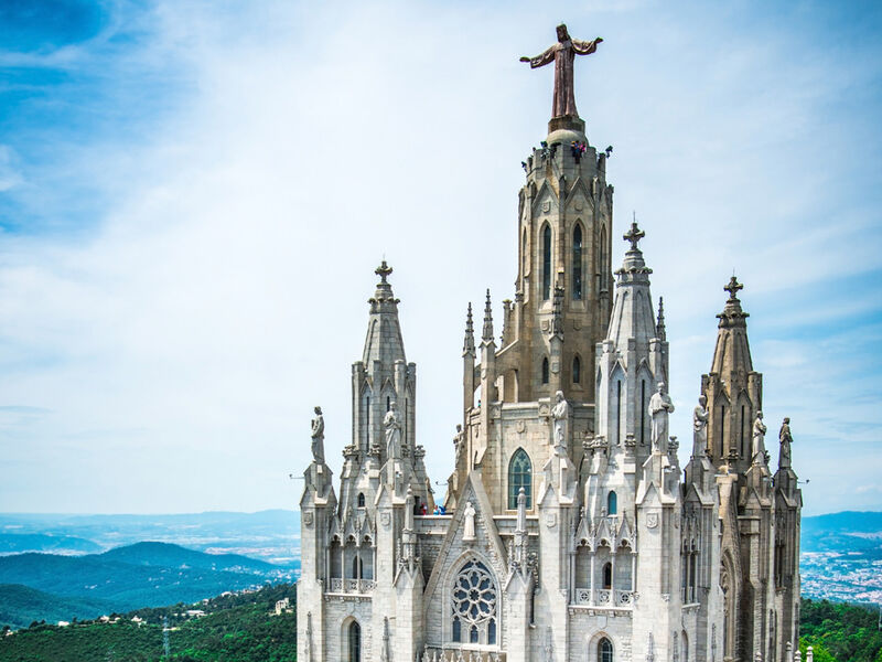 İzmir'den Direkt Hareket Görkemli Barselona ve Mimari Harikalar 3 Gece - SunExpress Hava Yolları ile (2026 Kış Dönemi) AT087