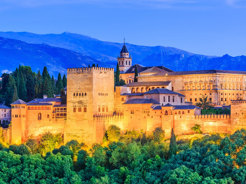 Comfort İspanya & Endülüs Turu PEGASUS Hava Yolları ile 7 Gece Ekstra Turlar Dahil BCN-MAD 2026 Dönemi