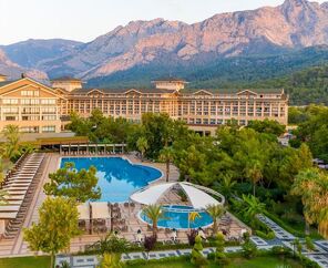 Amara Luxury Resort & Villas