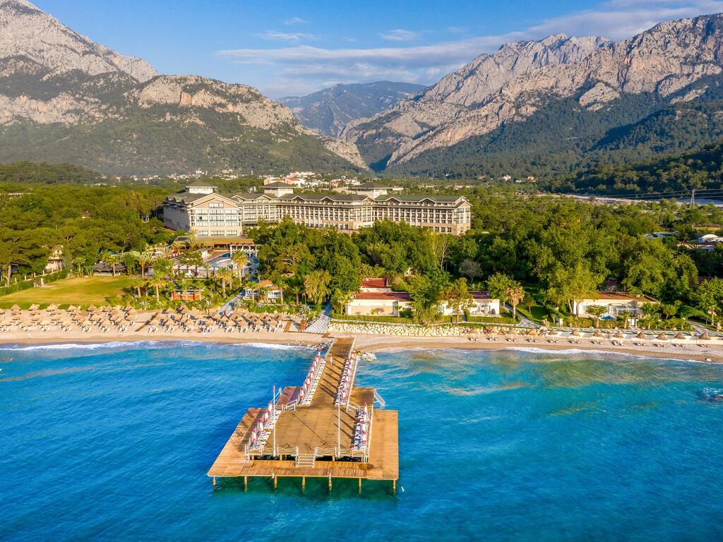 Amara Luxury Resort & Villas