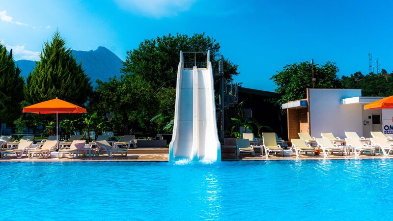 Omorfi Garden Resort