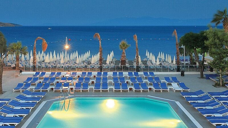 Petunya Beach Resort Hotel