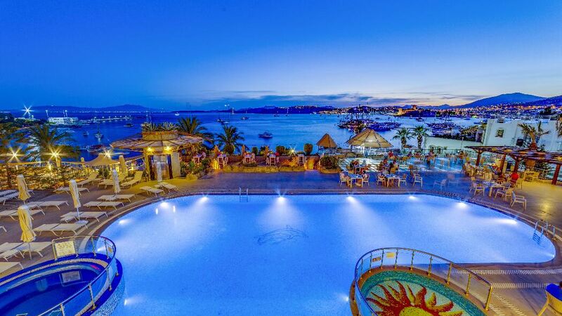 Diamond Of Bodrum / 4 Gece 5 Gün / İstanbul-Bursa-İzmir Çıkışlı