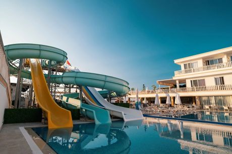 SL La Perla Hotel Kemer / 4 Gece 5 Gün / Antalya Turu / İstanbul Çıkışlı