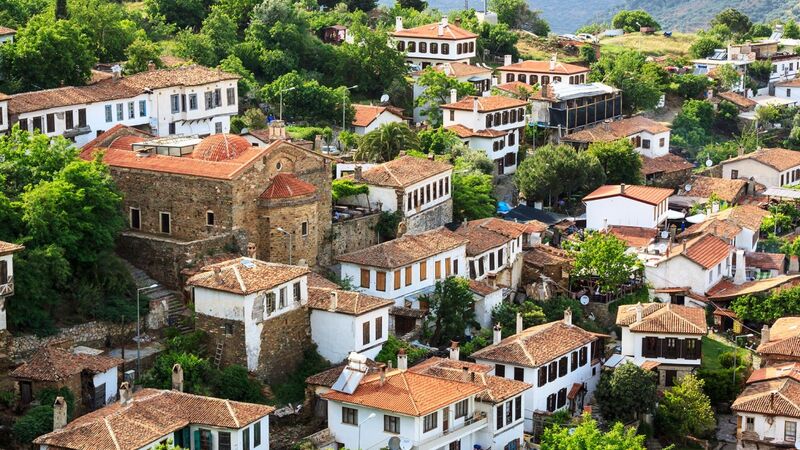 İzmir Kuşadası Alaçatı Çeşme Pamukkale Efes Antik Kenti Turu 2 Gece Konaklamalı