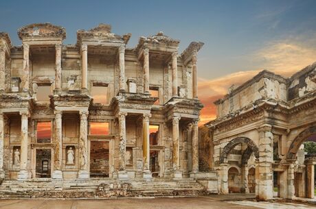 İzmir Kuşadası Alaçatı Çeşme Pamukkale Efes Antik Kenti Turu 2 Gece Konaklamalı