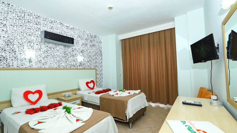Mr. Crane Hotel / 3 Gece 4 Gün /İstanbul Kalkışlı