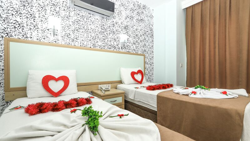 Mr. Crane Hotel / 3 Gece 4 Gün /İstanbul Kalkışlı