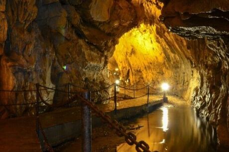Günübirlik İğneada Dupnisa Mağarası Longoz Ormanları Turu