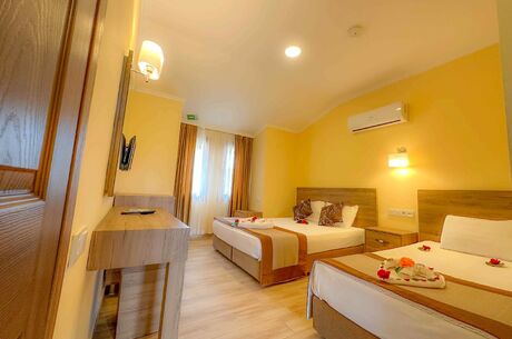 Fethiye Turu / 3 Gece 4 Gün/  Ölüdeniz Mia Suit Otel/ İstanbul Çıkışlı