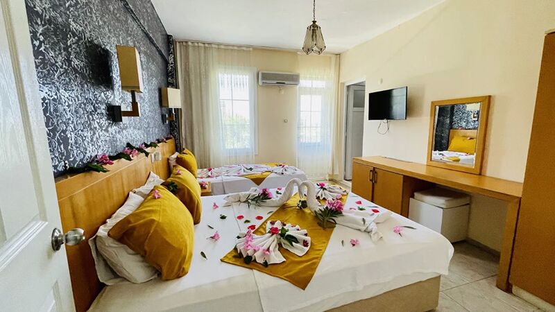 Fethiye Turu / 4 Gece 5 Gün / Ölüdeniz Doğa Otel Konaklamalı / İstanbul Kalkışlı