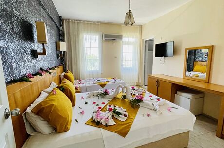 Fethiye Turu / 4 Gece 5 Gün / Ölüdeniz Doğa Otel Konaklamalı / İstanbul Kalkışlı