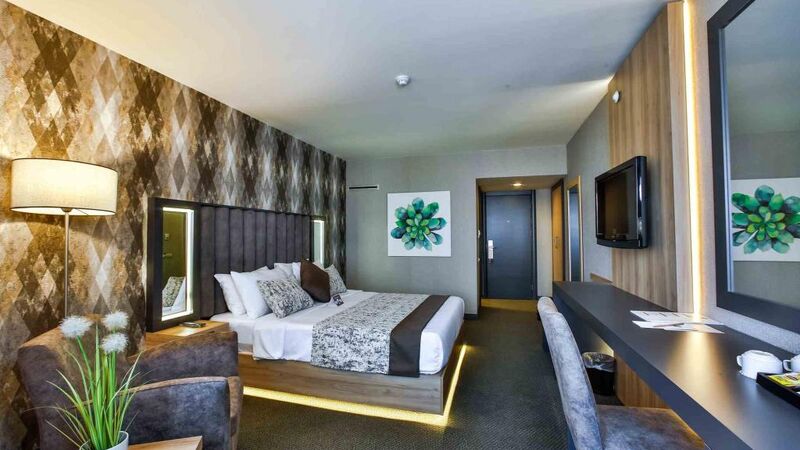 Anatolia Hotel / Uludağ Kayak Turu / 2 Gece 3 Gün / İstanbul Kalkışlı