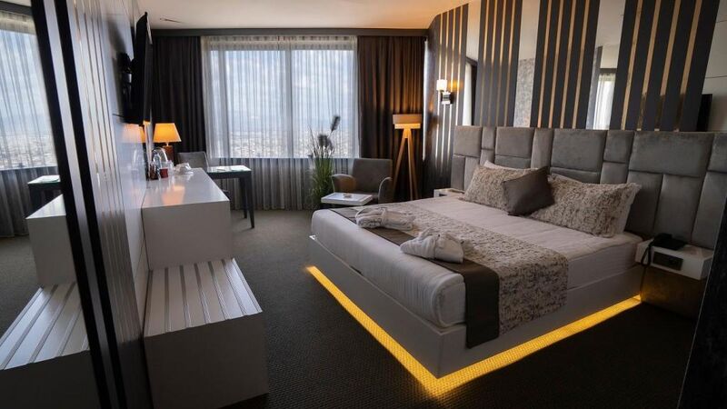 Anatolia Hotel / Uludağ Kayak Turu / 2 Gece 3 Gün / İstanbul Kalkışlı