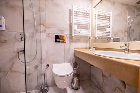 Fahri Otel / Uludağ Kayak Turu / 1 Gece 2 Gün / İstanbul Kalkışlı