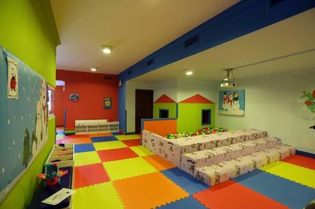 Grand Yazıcı Otel / Uludağ Kayak Turu / 1 Gece 2 Gün / İstanbul Kalkışlı