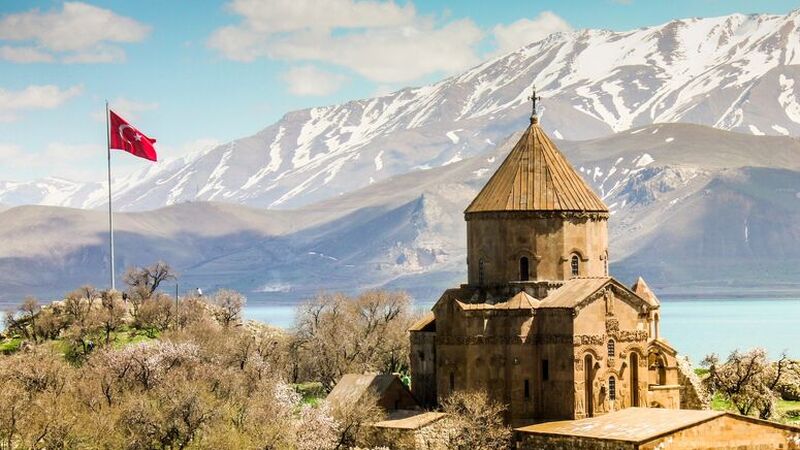 Bursa Kalkışlı 6 Gece 7 Gün Benzersiz Doğu Ekspresi Turu